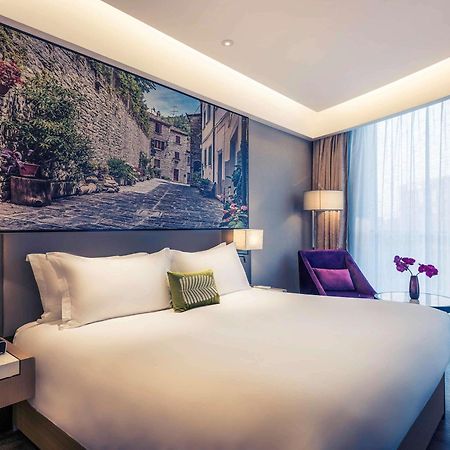 Mercure Shanghai Hongqiao Railway Station Exterior foto